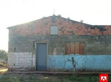 Rural · 860m² · 2 Quartos · 2 Vagas · Chácara à venda com 2 quartos e 2 vagas no Bairro Tupi em Piracicaba 