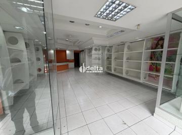 Comercial · 140m² · Loja disponível para locação no bairro Martins em Uberlândia-MG.