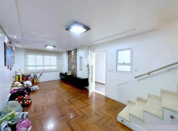 Casa · 225m² · 3 Quartos · 2 Vagas · Sobrado frontal 3 dormitórios, quintal, 2 vagas e edícula na Penha