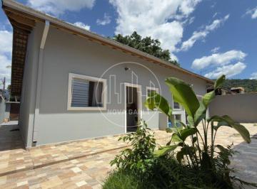 Casa · 181m² · 4 Quartos · Casa à venda - em Jardim Samambaia