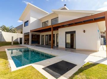 Casa · 636m² · 3 Quartos · 4 Vagas · Casa nova com 03 suítes à venda no Condomínio Residencial Monte Carlo - São José dos Campos/SP