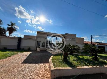 38c9b7ec5a5af71a823ec5b9fac2f7cf581e5bde · Apartamento com 2 dormitórios para alugar, 54 m² por R$ 1.780,00/mês - Jockey Club - Barretos/SP