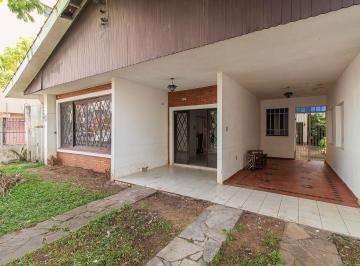 Casa · 228m² · 3 Quartos · 1 Vaga · Casa térrea ideal para investidores