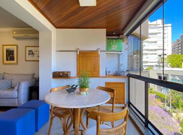 Apartamento · 141m² · 3 Quartos · 2 Vagas · Apartamento 3 dormitório, 2 vagas e depósito a poucos metros do Parcão