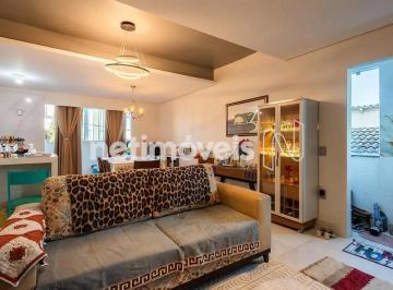 cf182402-7eff-4b97-a206-6daedc3bc341.webp · Casa em condominio - com 3 pavimentos  - ampla