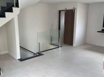 89ac88ff20f76cd6c42ce28bbdd832f72ead2434 · Casa com 2 dormitórios à venda, 88 m² por R$ 820.000,00 - Ponta da Praia - Santos/SP
