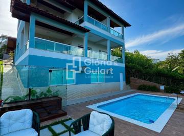 Foto 01 · Casa Triplex de 5 quartos de frente para o mar no Condominio Aldeia de Iriri em Anchieta