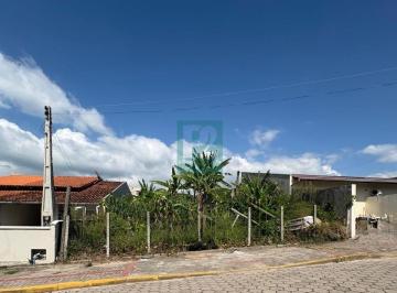 Terreno · 300m² · Terreno à Poucos Passos do Mar em Zimbros - Bombinhas/SC
