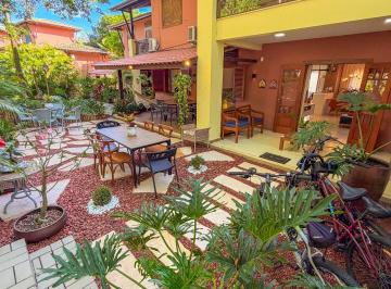 Apartamento · 84m² · 2 Quartos · 2 Vagas · Apartamento 2/4 Térreo em Condomínio - Praia do Forte