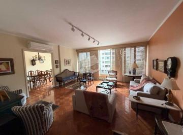 Apartamento · 210m² · 3 Quartos · 1 Vaga · Apartamento 3 Quartos ao lado Metrô, próximo a Praia, Copacabana, Rio de Janeiro