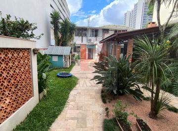 Casa · 350m² · 3 Quartos · 2 Vagas · Casa à venda no Menino Deus