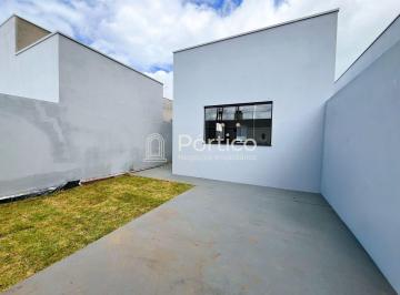 Casa · 67m² · 2 Quartos · 2 Vagas · Casa à venda no bairro Nações - Patrocínio/MG