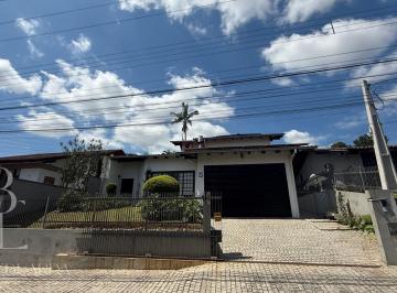 Casa · 250m² · 4 Quartos · 3 Vagas · CASA NO BAIRRO GLÓRIA