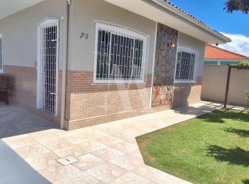Casa · 311m² · 4 Quartos · 2 Vagas · Encantadora Casa 4 Quartos em Biguaçu