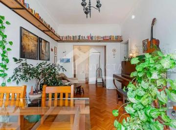 Apartamento · 64m² · 2 Quartos · Apartamento Silencioso à Venda em Botafogo