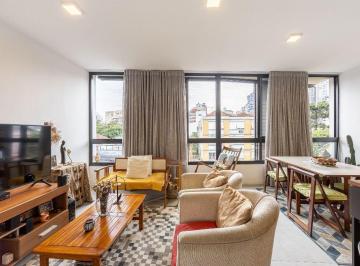 Apartamento · 79m² · 2 Quartos · 1 Vaga · Apartamento duplex, com 02 suítes e vaga coberta, no bairro Rio Branco em Porto Alegre.