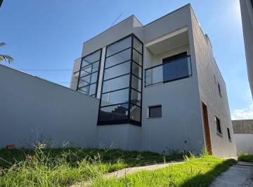 Casa de 3 quartos, Bertioga · Sobrado 3 suítes e piscina no Jardim São Lourenço em Bertioga, a 500 metros de Riviera!