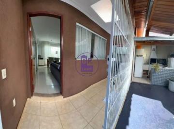 Casa · 267m² · 4 Quartos · 2 Vagas · IMOVEL COM 2 CASAS INDEPENDENTES A VENDA | EXCELENTE PARA MORAR E INVESTIR
