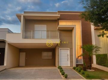 0c16246ea13bce448f87c317cd33acc9987f14a2 · Casa de Condomínio com 3 Quartos, sendo 1 Suíte à venda, 250 m² por R$ 1.680.000 - Condomínio Villa