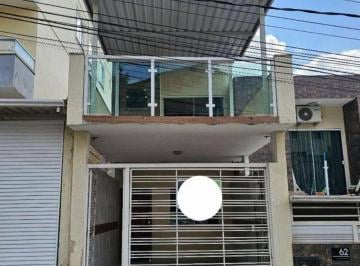 aeaa5a27bd9f38ef645d7673f5d12d1461362b37 · Casa com 3 dormitórios para alugar, 200 m² por R$ 2.395/mês - Fontesville - Juiz de Fora/MG