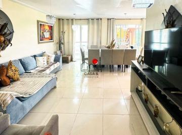 fxbgnhq2otgymmvjnmezyzuy_md · Casa com 4 quartos e 220 m² à venda em Ponta Negra, Manaus-AM;