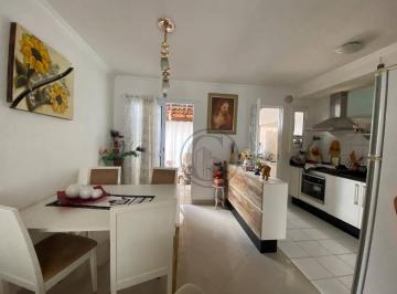 e8a5fe5893aa69487244c317bea637e082d525e2 · Casa à venda no Condomínio Villa Flora, 2 quartos, 1 vaga de garagem.