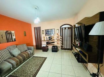 24d716313b74f142ab74670525e5885727b3d5e0 · Excelente casa a venda na Vila São Ricardo, O imóvel dispõe com a casa debaixo e casa de cima, próxi