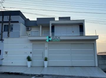 Casa · 207m² · 5 Quartos · 4 Vagas · Casa à venda no bairro Portal das Colinas - Guaratinguetá/SP