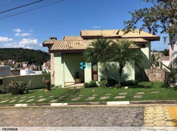 Casa · 250m² · 3 Quartos · 4 Vagas · Casa à venda no bairro Jardim Coleginho - Jacareí/SP
