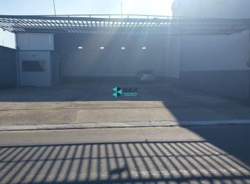 Comercial · 125m² · Galpão com 300 metros à venda em Caçapava