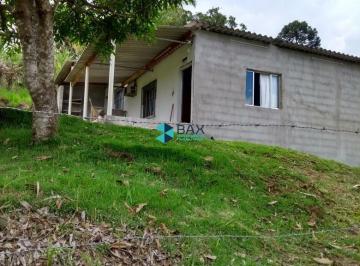 Rural · 80m² · 1 Quarto · 2 Vagas · Chácara à venda no bairro Bairro Colinas - Paraibuna/SP