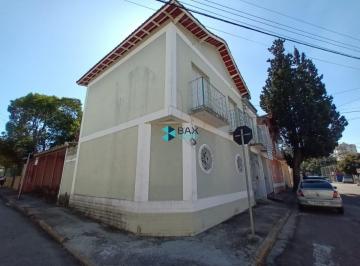Casa · 120m² · 4 Quartos · 1 Vaga · Casa Sobrado no Centro
