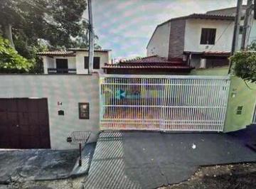 Casa · 300m² · 6 Quartos · 4 Vagas · Casa à venda no bairro Vila Ema - São José dos Campos/SP
