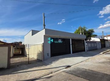 Casa · 105m² · 3 Quartos · 2 Vagas · Casa Padrão Jd Satélite