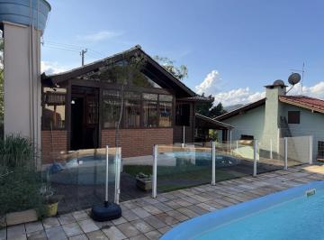 Casa · 118m² · 2 Quartos · 2 Vagas · Casa mista