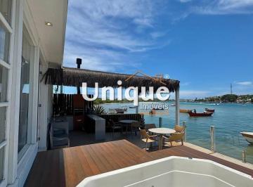 Casa · 394m² · 6 Quartos · 3 Vagas · Casa com 5 suítes, na Ogiva, em frente ao Canal, à venda por R$4.600.000,00