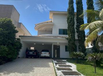 Casa · 285m² · 3 Quartos · 3 Vagas · Casa de Condomínio 3 Quartos para Venda no Jardins Madri - Goiânia