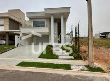 Casa · 232m² · 4 Quartos · 4 Vagas · Casa de Altíssimo Padrão no Jardins Parma