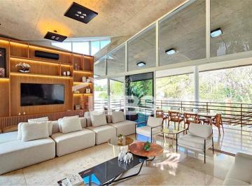 Casa · 629m² · 4 Quartos · 8 Vagas · Sobrado Mobiliado fundo de mata Alphaville Araguaia