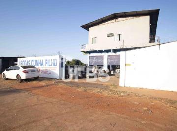 Comercial · 1302m² · 3 Quartos · Galpão com Casa residencial de frente para a GO-080