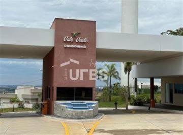 Comercial · 401m² · Lote de 401,70m2 no Condomínio Lago Verde