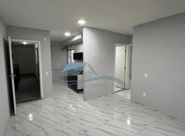 Foto 01 · Apartamento à venda em Realengo, Rio de Janeiro-RJ: 2 quartos, 1 banheiro, 1 vaga de garagem, 44,00 