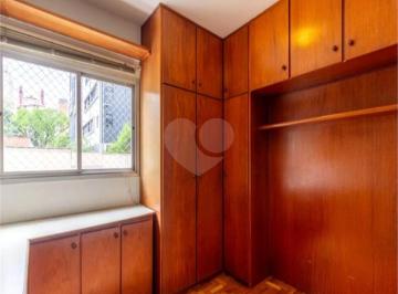 Apartamento de 2 quartos, São Paulo · Apartamento à Venda em PInheiros.