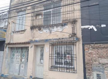 Casa de 2 quartos, Santos · Sobrado 120m² para reformar 2 dorm 2 wcs com quintal , garagem Santos SP Vila Matias Santos SP