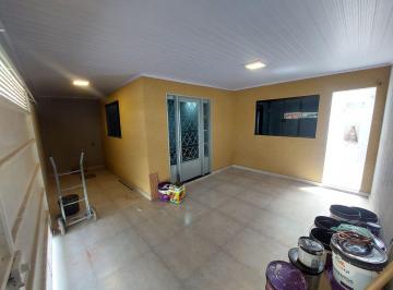 Casa de 3 quartos, Samambaia · Vendo Linda Casa Reformada! 3 Quartos, Finanacia, Ac Fgts, Certa de Consórcio, Px do Futuro Metrô