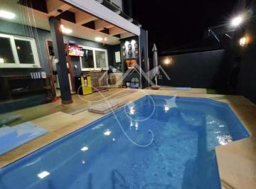 Casa de 3 quartos, Cabreúva · Sobrado de 153m² no Centro de Cabreúva