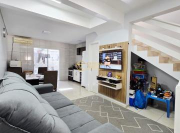 Casa · 80m² · 2 Quartos · 1 Vaga · Sobrado à venda no bairro São Sebastião - Palhoça/SC