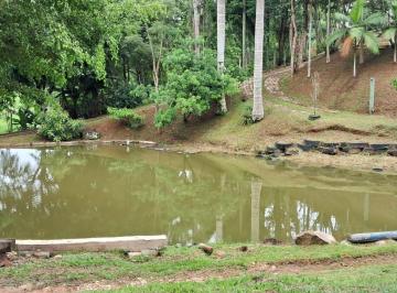 Rural · 120m² · 2 Quartos · 10 Vagas · Chácara Arujá SP Casa Piscina e 2 lagos 550 mil!