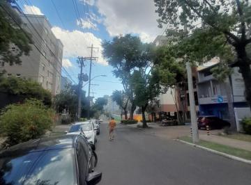 · Apartamento 3 Dormitórios - Bairro Petrópolis