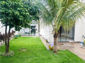 Casa · 175m² · 3 Quartos · Casa com 175,48m² 3 quartos à venda no Novo Mundo
